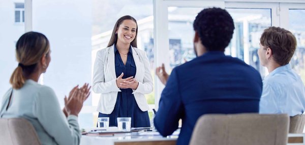 Comment les entreprises de technologie peuvent-elles promouvoir la diversité et l'inclusion dans le développement de produits ?